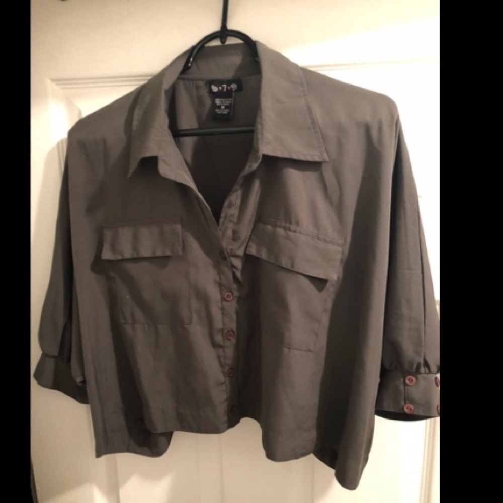 Short button down shirt